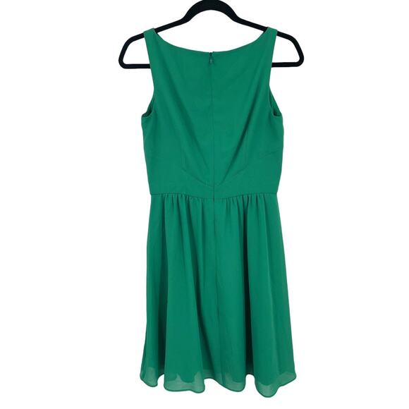 Vince Camuto dress twist fit & flare chiffon green size 6 - Picture 5 of 5